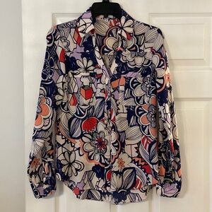 Express Women’s Blouse size XS length 26” bust 32” long/short sleeves